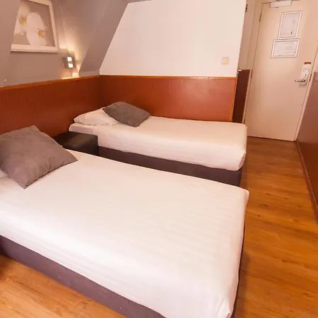 Hotel Travel