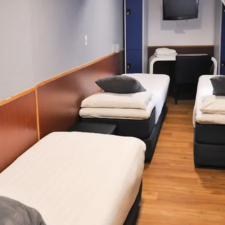 Travel Hotel
