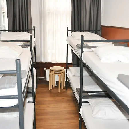 Hotel Travel 2*